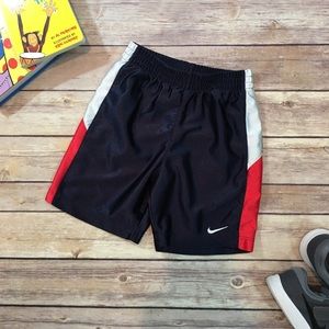 Size 24M Nike Infant Boys Stretch Athletic Shorts